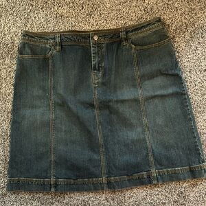 Womens Cabi Jean Skirt sz 16